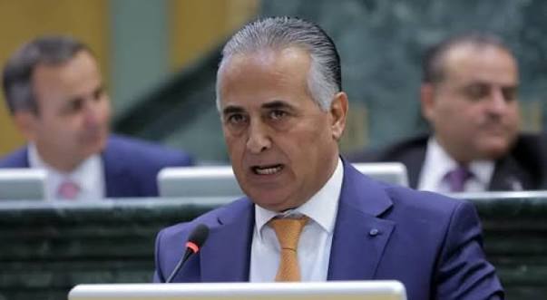 عاجل | النعيمات يهاجم العسعس: فاتورة الوزير غداء وعشاء بـ 80 ألف دينار