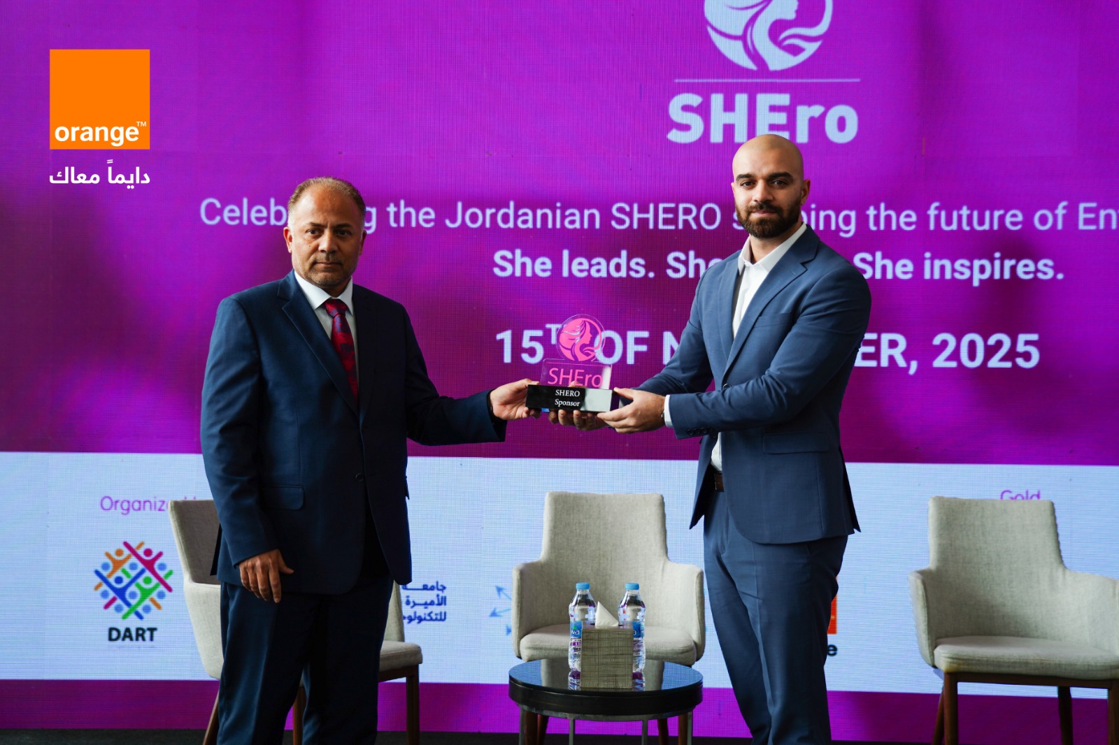 صورة حول : أورنج الأردن تسلط الضوء على قصص نجاح الرياديات من خلال رعايتها لمؤتمر "SHERO" أورنج الأردن تسلط الضوء على قصص نجاح الرياديات من خلال رعايتها لمؤتمر "SHERO"