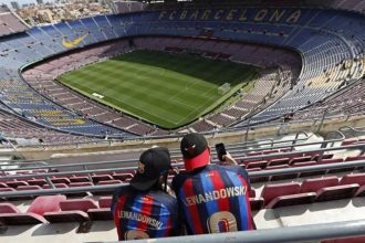 كامب نو يعود جزئيًا لاستقبال جماهير برشلونة بعد 3 أعوام
