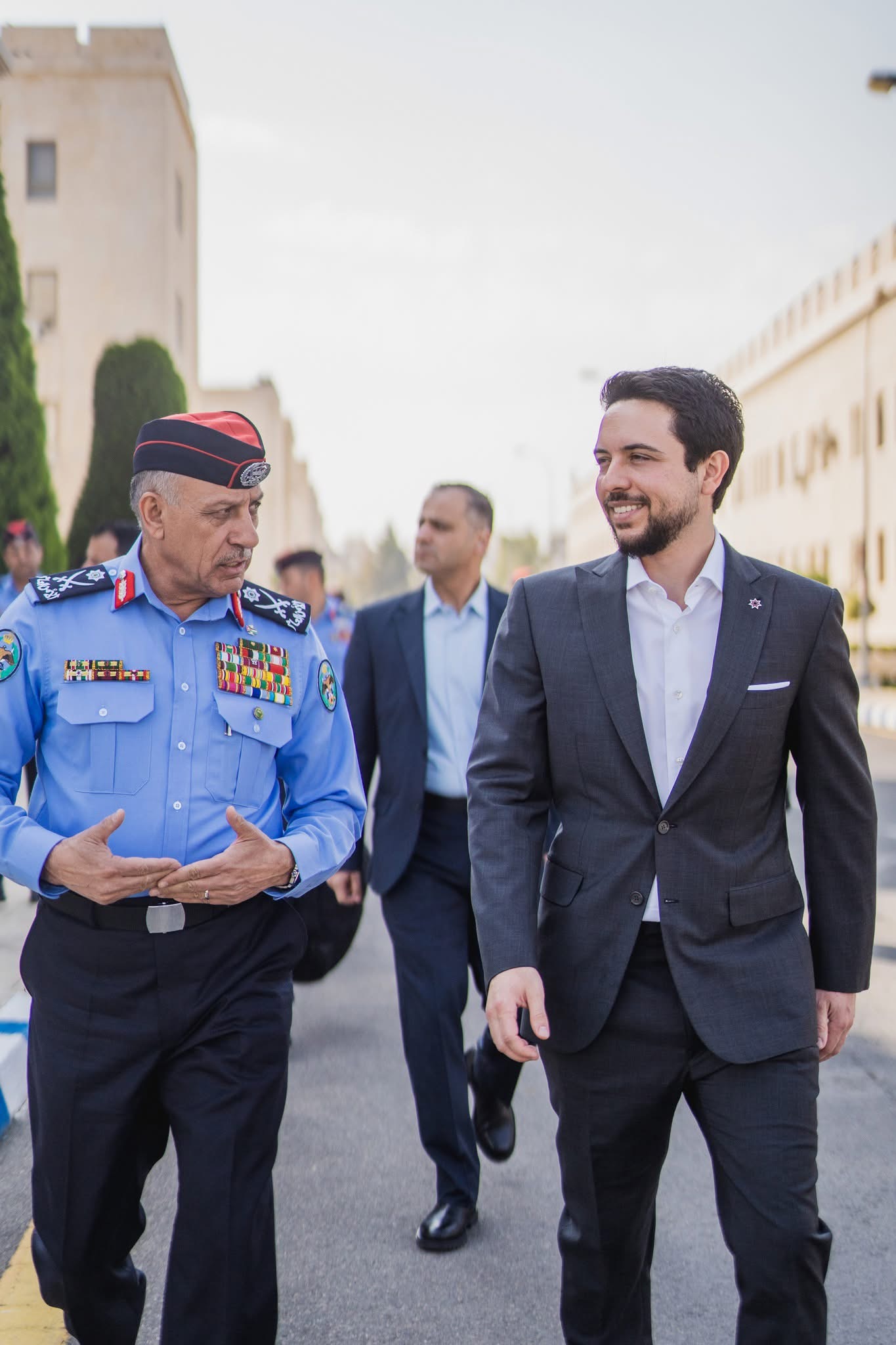 عاجل | ولي العهد يزور مديرية الأمن العام ويشيد بتطورها