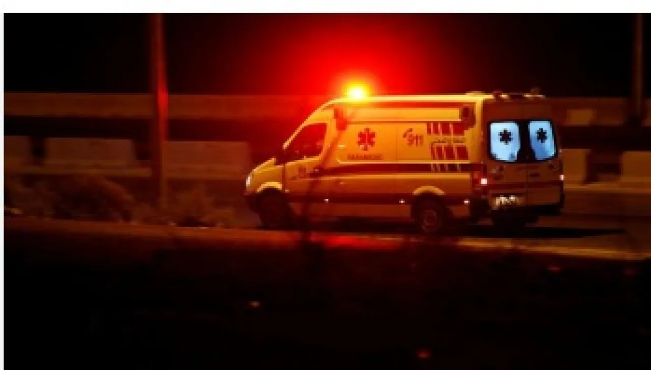 حادث سير بين 3 مركبات يعرقل حركة المرور على شارع الأردن