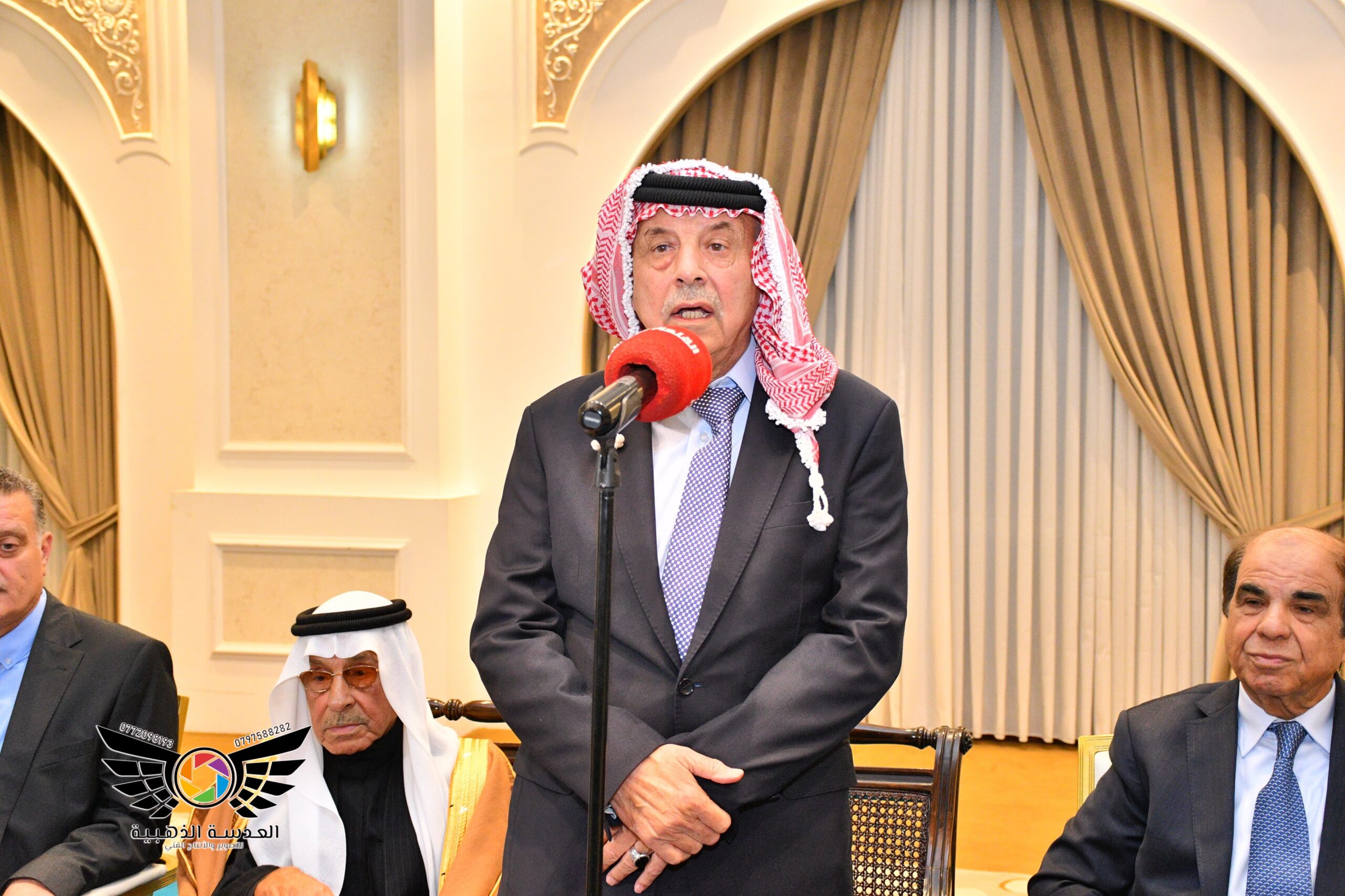 العبداللات وبيضون نسايب ... كريشان طلب والعلاونة اعطى