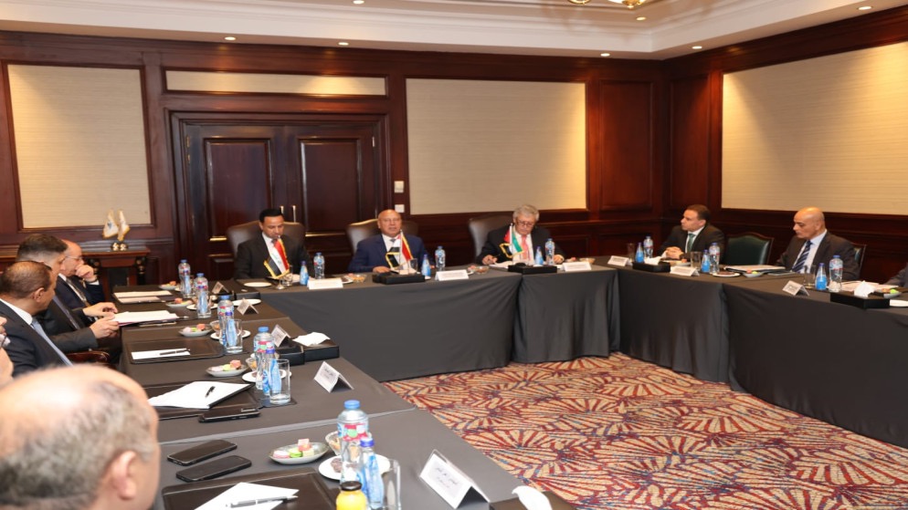 الجسر العربي يحقق نموًا 10% ويطلق خطة توسع عربية للنقل البحري