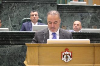 بالفيديو… وزير المالية: النواب يشاغبوا