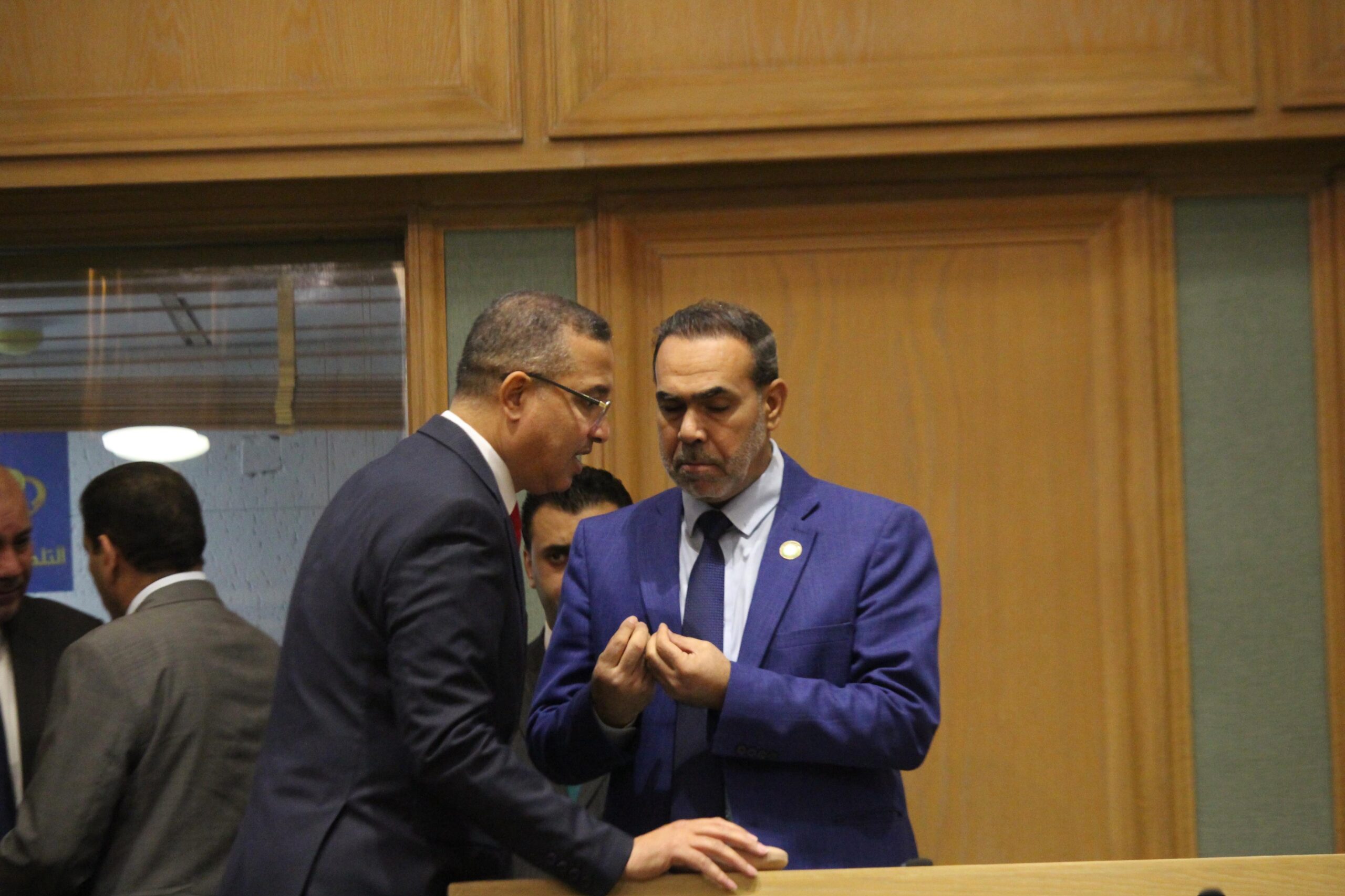 بالفيديو والصور… لقطات من مجلس النواب قبيل مناقشة خدمة العلم