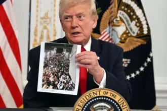 ترامب: إدارة الولايات المتحدة تدرس ترحيل عائلة مشتبه بإطلاق النار على الحرس الوطني