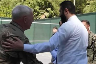 الشرع والأمريكان يلعبون السلة قبل اللعبة السياسية "فيديو"