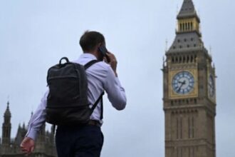 بريطانيا تشهد أكبر موجة نزوح منذ عشرينيات القرن الماضي