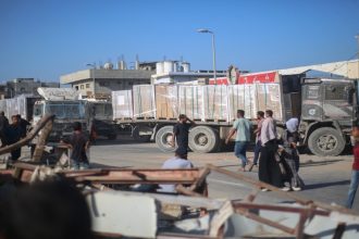 النقص في المساعدات يفاقم أزمة غزة رغم وقف إطلاق النارً