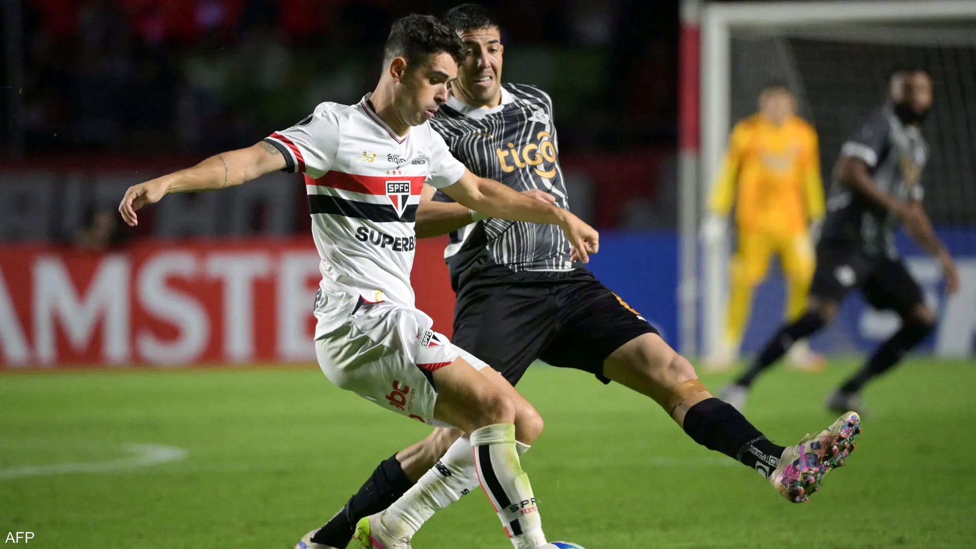 أوسكار يغادر المستشفى بعد أزمة قلبية قصيرة