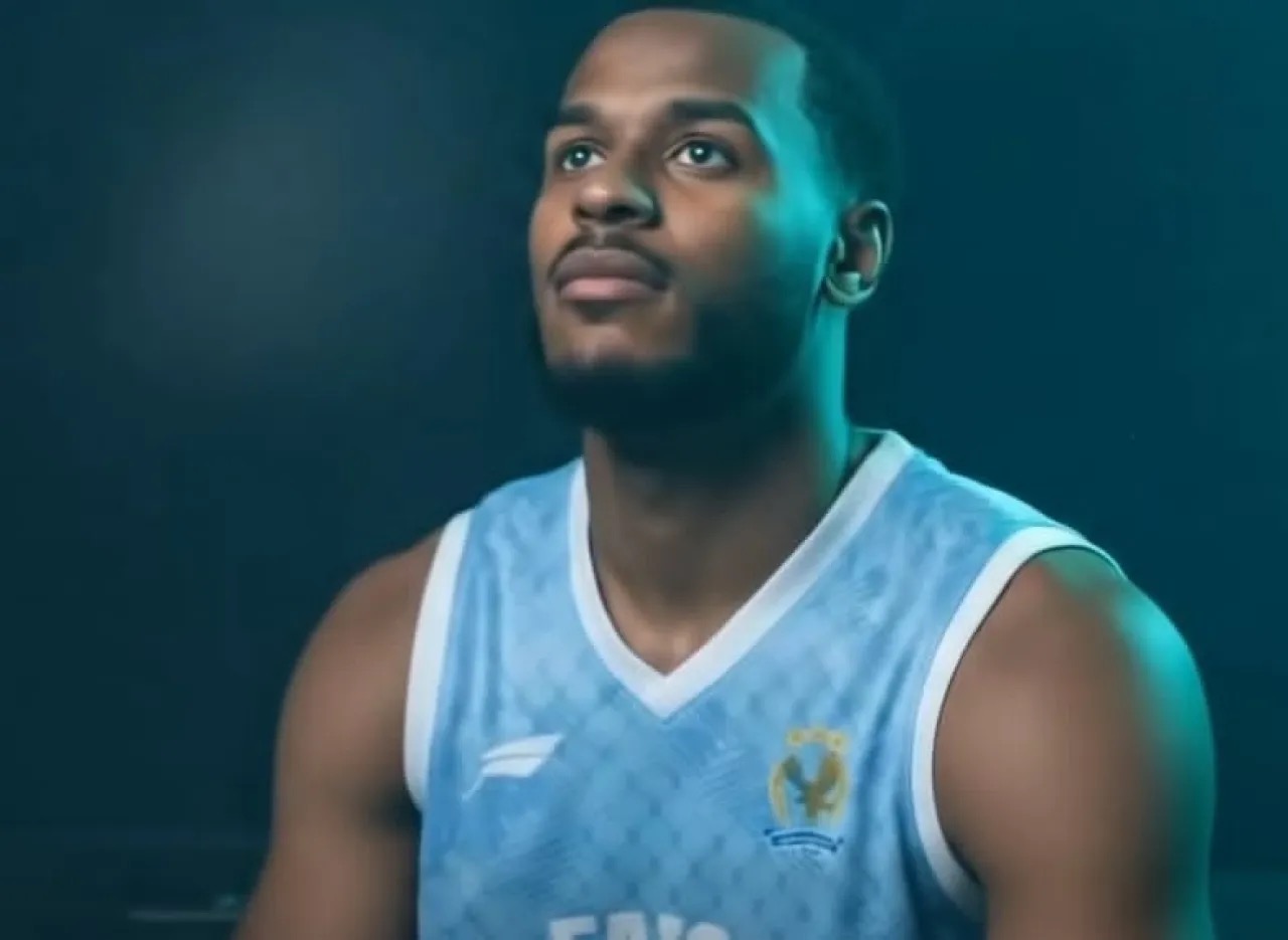 الفيصلي يتعاقد مع نجل الأسطورة حكيم أولاجوان