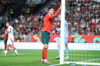 طلب غير متوقع من كريستيانو رونالدو لجماهير أيرلندا قبل مواجهة اليوم