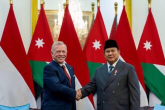 الملك يكشف سر علاقته الأخوية مع الرئيس الإندونيسي