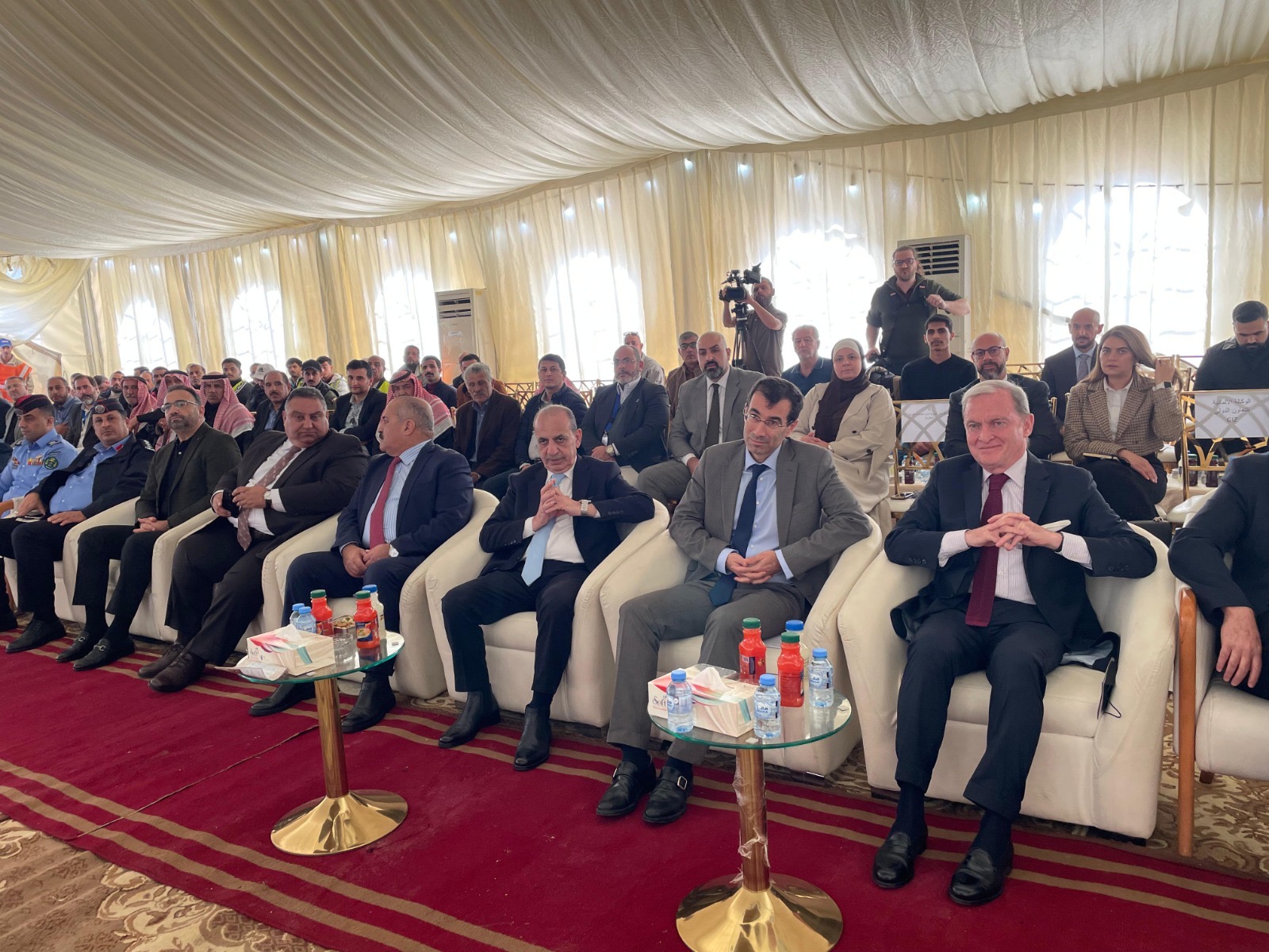 صورة حول : وزير الإدارة المحلية يضع حجر الأساس لمشروع تطوير وإعادة تأهيل مكب نفايات الأكيدر وزير الإدارة المحلية يضع حجر الأساس لمشروع تطوير وإعادة تأهيل مكب نفايات الأكيدر