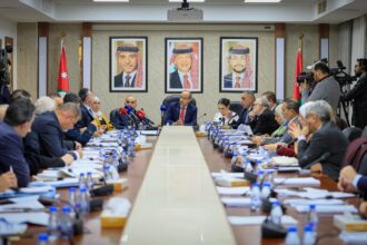 “المالية النيابية” تناقش موازنة وزارة الصناعة لعام 2026