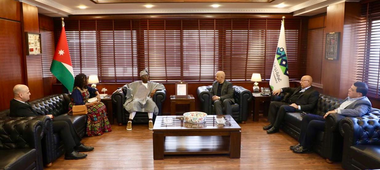 صورة حول : " تجارة عمان" تبحث العلاقات الاقتصادية مع بنين " تجارة عمان" تبحث العلاقات الاقتصادية مع بنين