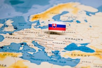 تصادم قطارين في سلوفاكيا يسفر عن إصابات