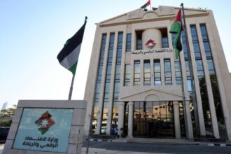 الأردن يطلق منصة "درب" لدعم الشباب وتحويل أفكارهم إلى مشاريع ريادية