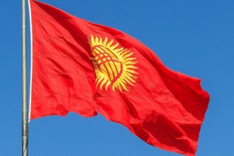 انطلاق التصويت في الانتخابات البرلمانية المبكرة بقيرغيزستان