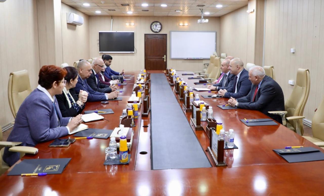 المعايطة يشيد بدور المفوضية العراقية في تعزيز التعاون الانتخابي العربي