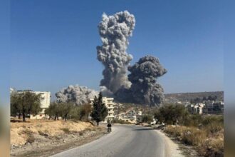 انفجار ضخم يهز كفرتخاريم في ريف إدلب