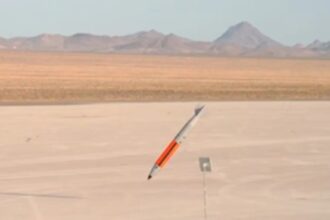 مقاتلة أمريكية تختبر قنابل نووية بدون رؤوس حربية في نيفادا