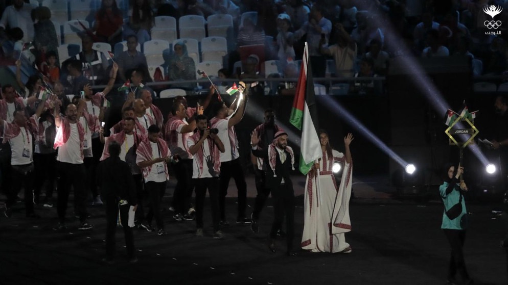 صورة حول : الضروس والصلاج يحملان العلم الأردني في افتتاح دورة ألعاب التضامن الإسلامي الضروس والصلاج يحملان العلم الأردني في افتتاح دورة ألعاب التضامن الإسلامي