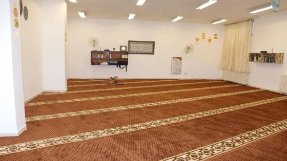 صورة حول : قرار إغلاق مسجد الحرم الجامعي يثير استياء الطلبة شمال الأردن قرار إغلاق مسجد الحرم الجامعي يثير استياء الطلبة شمال الأردن