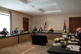 عاجل | الملك يتابع سير العمل لرؤية التحديث الاقتصادي خلال الربع الثالث من العام الحالي