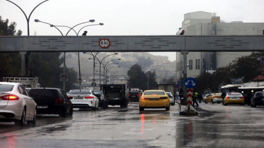 صورة حول : أجواء غير مستقرة وأمطار متفرقة اليوم أجواء غير مستقرة وأمطار متفرقة اليوم