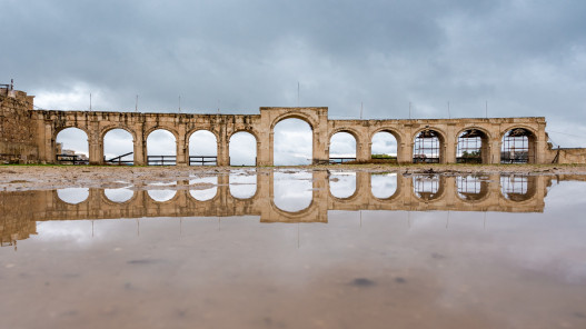 صورة حول : ضباب الصباح يلفّ الجبال… وزخات خفيفة تزور المملكة اليوم ضباب الصباح يلفّ الجبال… وزخات خفيفة تزور المملكة اليوم