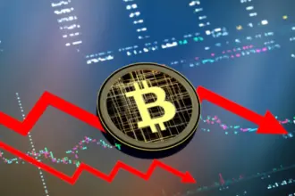 البيتكوين تواجه انهيارا كاملا بلا مقاومة