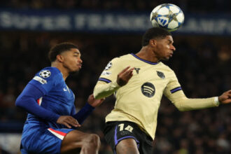 تشيلسي يستفيد من التفوق العددي للثأر من برشلونة