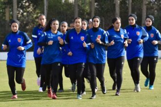 الشابات لكرة القدم يلتقي نظيره الجزائري غدا