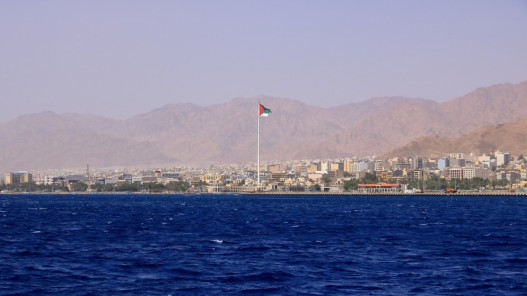 بعد انقطاع عامين ونصف.. عودة الرحلات المباشرة من بولندا إلى مطار الملك الحسين الدولي في العقبة