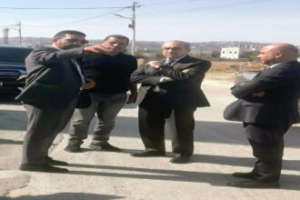 وزير الأشغال يتفقد مشاريع الطرق الثانوية والقروية في البلقاء