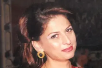 انتقلت إلى رحمة الله الصحافية الأردنية-اللبنانية منى زيادة