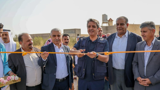 وزير الشباب يفتتح ملعب نادي روضة الأمير راشد ويستعرض احتياجات المراكز الشبابية