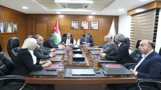 أكثر من 300 فرصة عمل مباشرة بمشروع المجمع الزراعي في الأغوار