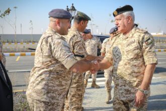 الحنيطي يزور قاعدة الشهيد موفق السلطي ويطلع على مشاريع التحديث