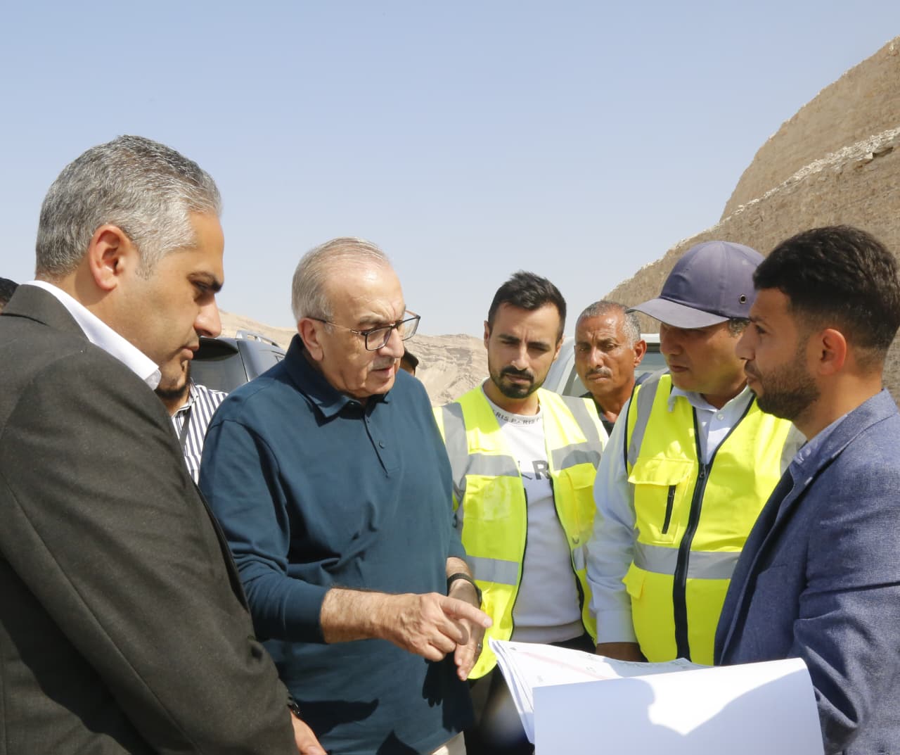 وزير الأشغال يتفقد مشاريع طرق حيوية في الكرك بتكلفة تتجاوز 16 مليون دينار