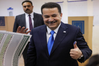 تحالف رئيس الوزراء العراقي يحقق فوزاً كبيراً في الانتخابات البرلمانية