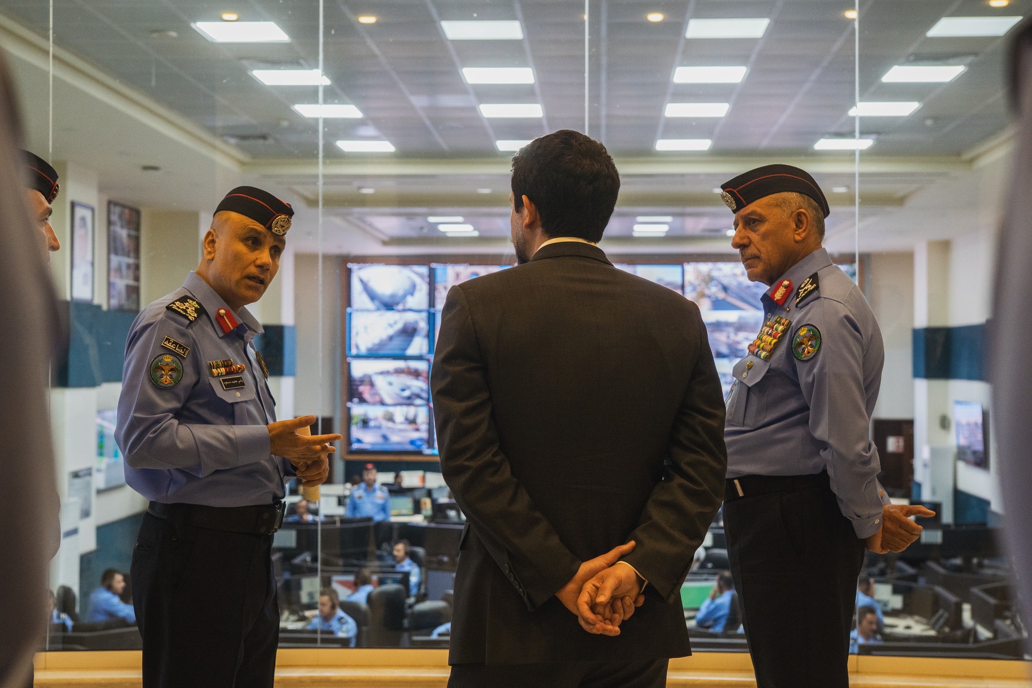 ولي العهد: فخورون بنشامى الأمن العام وجهودهم في حماية الوطن وتطوير العمل الأمني