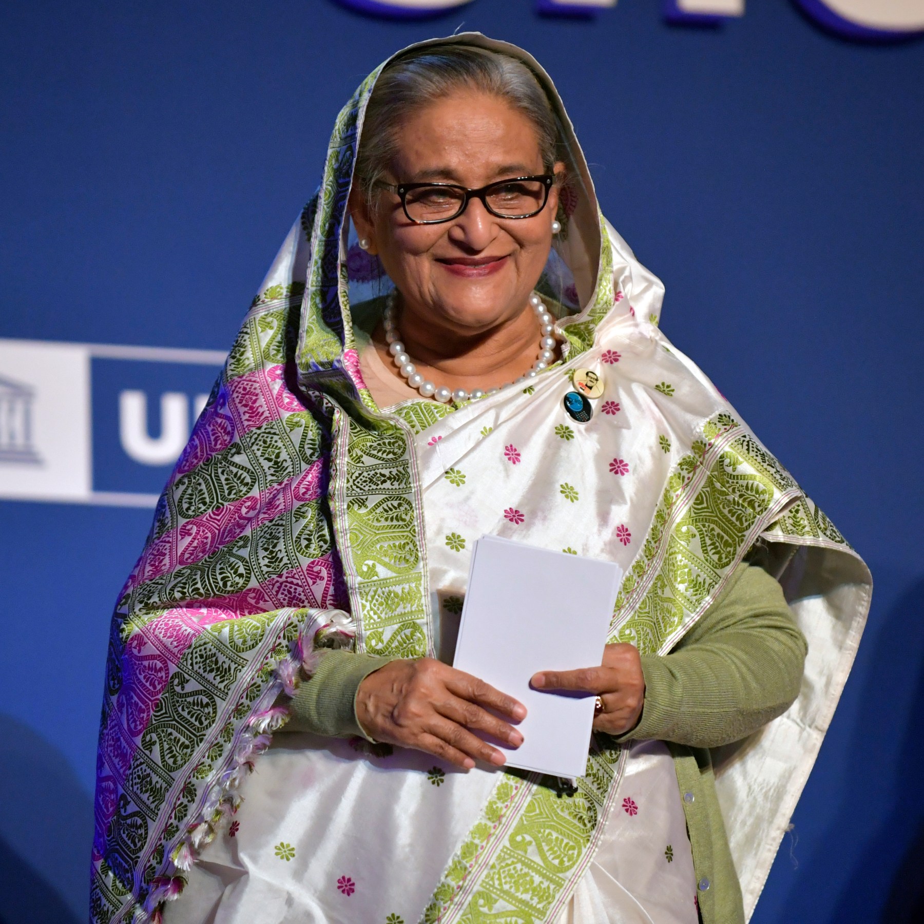 صورة حول : محكمة بنغلاديش تحكم بالإعدام على رئيسة الوزراء السابقة الشيخة حسينة محكمة بنغلاديش تحكم بالإعدام على رئيسة الوزراء السابقة الشيخة حسينة