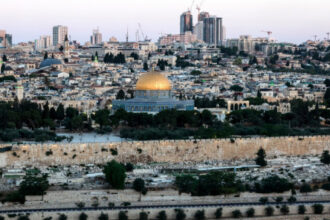 الأردن يدين اقتحامات المتطرفين للمسجد الأقصى