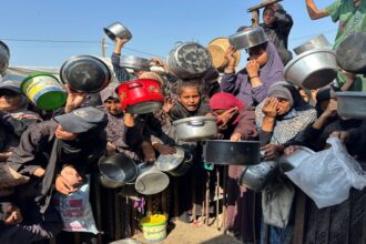 برنامج الأغذية العالمي يحذر: 318 مليون شخص يواجهون جوعًا كارثيًا في 2026