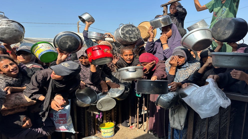 صورة حول : برنامج الأغذية العالمي يحذر: 318 مليون شخص يواجهون جوعًا كارثيًا في 2026 برنامج الأغذية العالمي يحذر: 318 مليون شخص يواجهون جوعًا كارثيًا في 2026