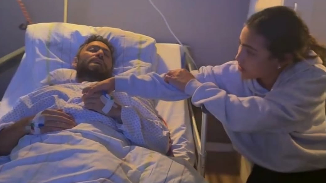 تامر حسني يُجرى عملية جراحية جزئية في الكلى ويطمئن جمهوره