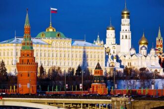 الكرملين: موسكو لا تعارض أي تواصل مباشر مع واشنطن لحل النزاع الأوكراني