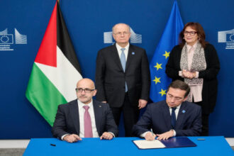 الاتحاد الأوروبي يعلن حزمة دعم مالي جديدة للفلسطينيين بقيمة 1.6 مليار يورو